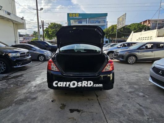 Nissan Versa Carros en venta