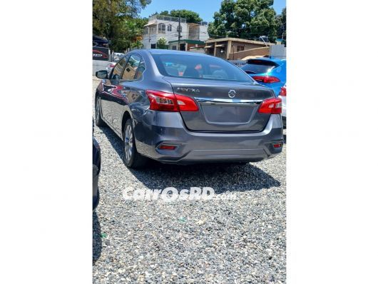 Nissan Sentra Carros en venta