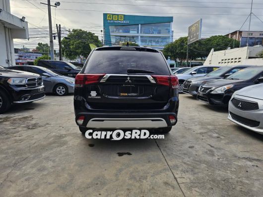 Mitsubishi Outlander Jeepeta en venta