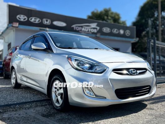 Hyundai Accent Carros en venta