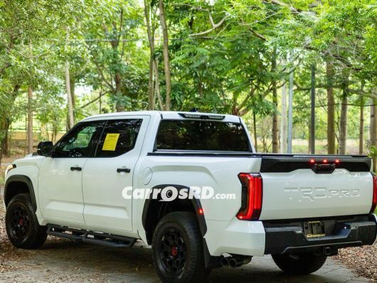 Toyota Tundra Camioneta en venta