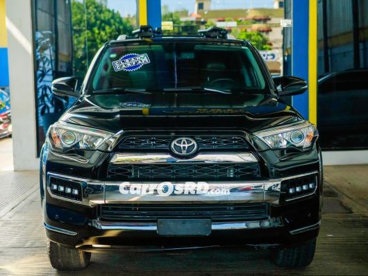 Toyota 4Runner Jeepeta en venta