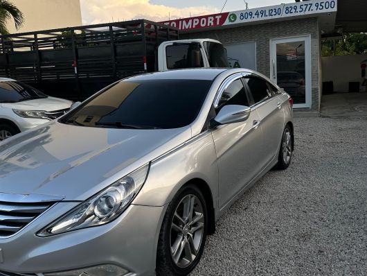 Hyundai Sonata Y-20 en venta