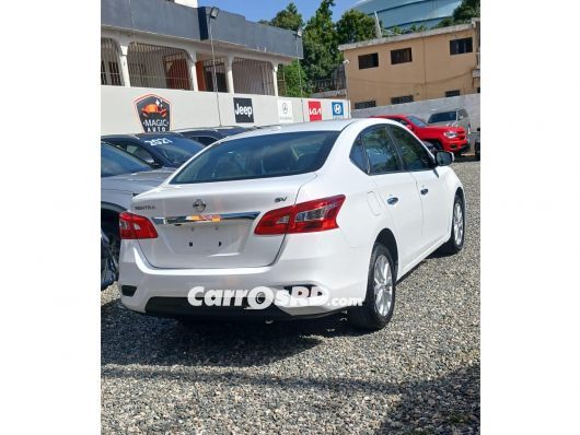 Nissan Sentra Carros en venta