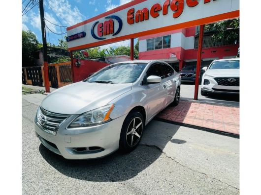 Nissan Sentra S en venta