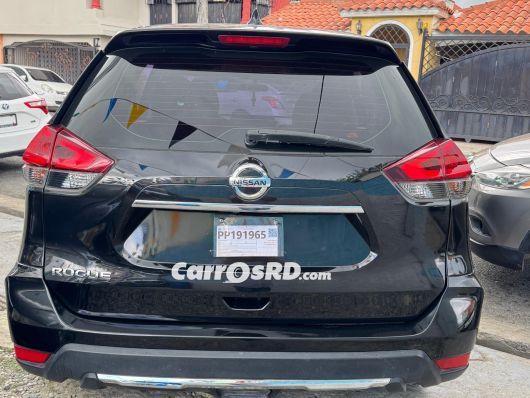 Nissan Rogue Jeepeta en venta