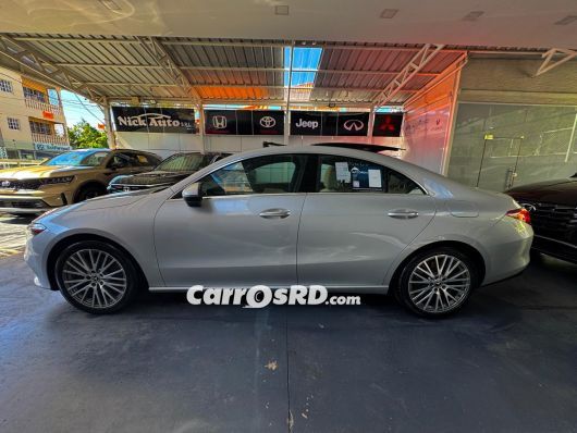 Mercedes-Benz Clase CLA Carros en venta