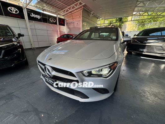 Mercedes-Benz Clase CLA Carros en venta