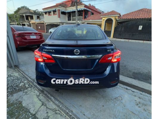 Nissan Sentra Jeepeta en venta
