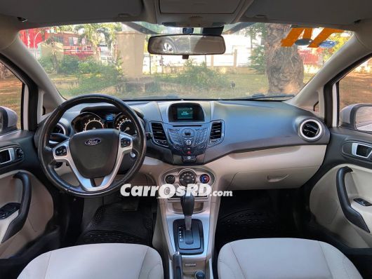 Ford Fiesta Carros en venta