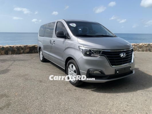 Hyundai Grand Starex Minivan en venta