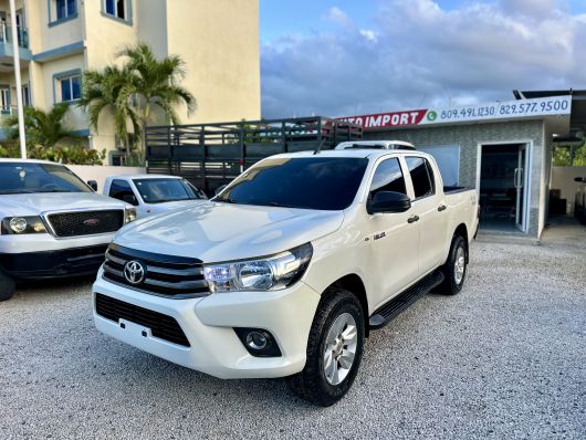 Toyota Hilux Básico en venta
