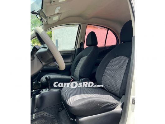 Nissan March Carros en venta