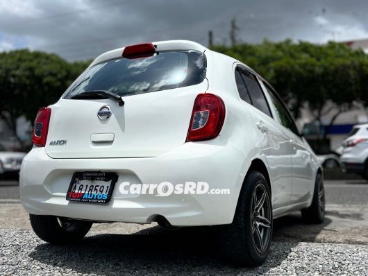 Nissan March Carros en venta