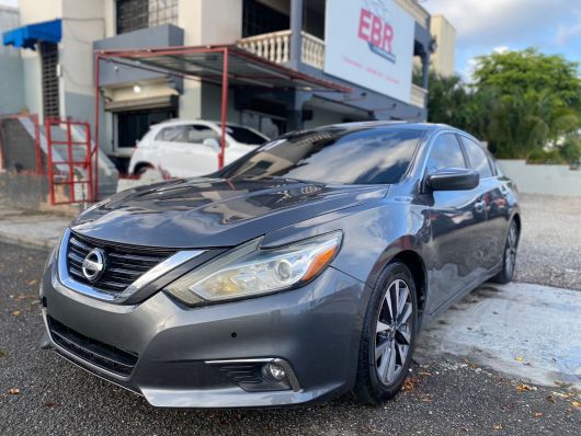 Nissan Altima SV en venta