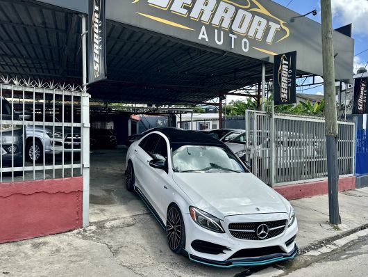 Mercedes-Benz Clase C 300 en venta