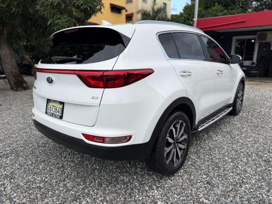 Kia Sportage EX