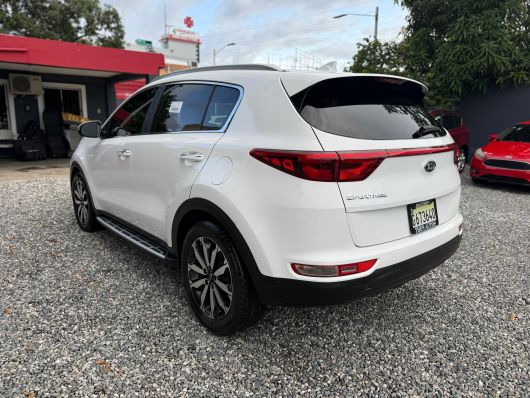 Kia Sportage EX