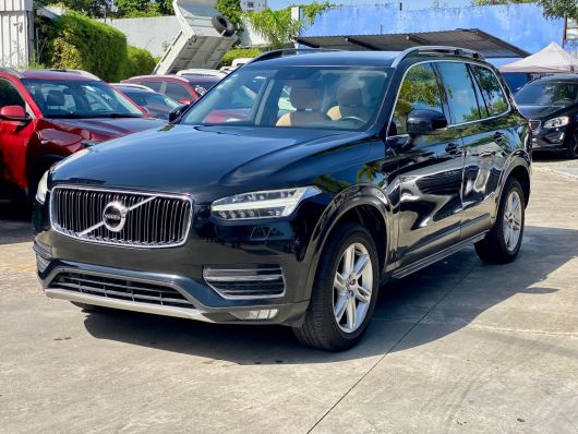 Volvo XC 90 T5 Momentum en venta