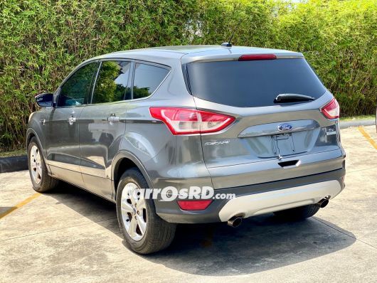 Ford Escape Jeepeta en venta