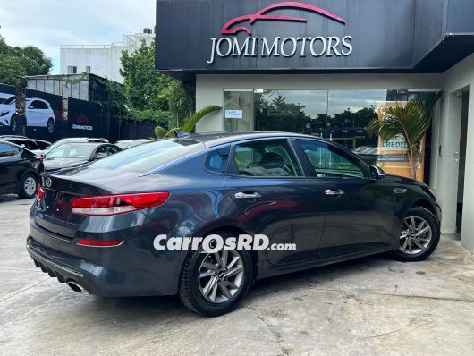 Kia Optima Carros en venta