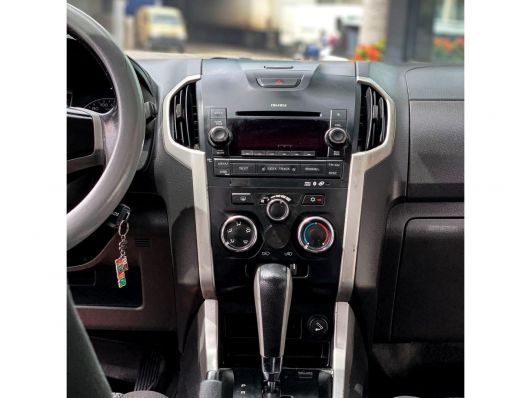 Isuzu