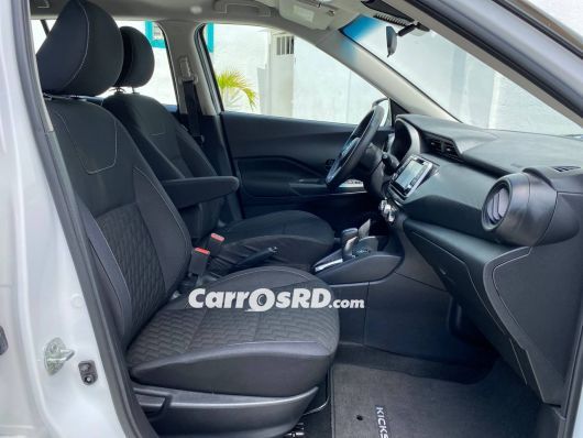 Nissan Kicks Hatchback en venta