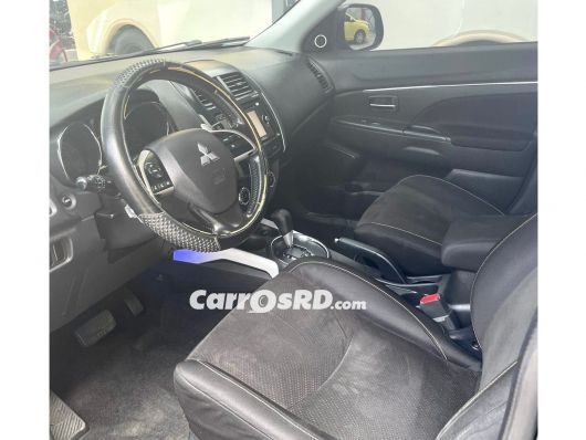 Mitsubishi Outlander Jeep en venta