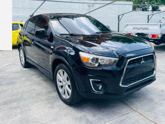 Mitsubishi Outlander SE en venta