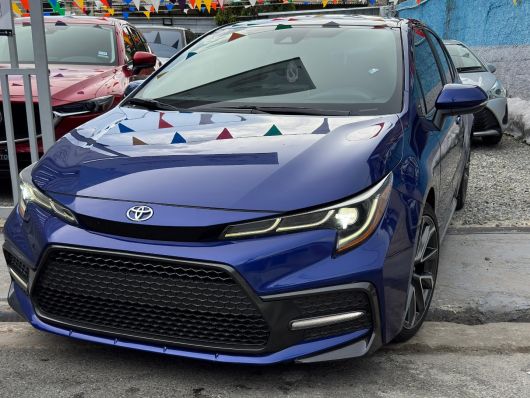 Toyota Corolla SE en venta