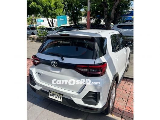 Toyota Raize Jeep en venta