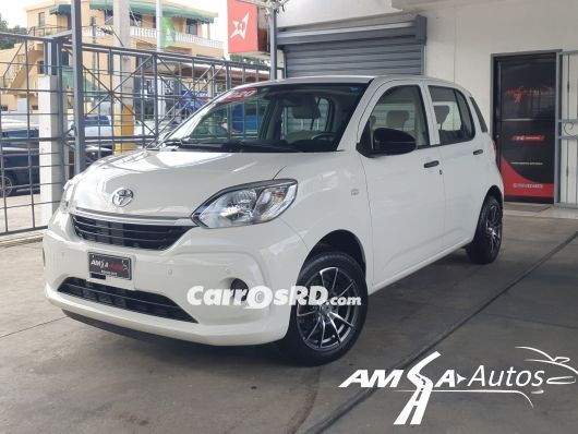 Toyota Passo Carros en venta