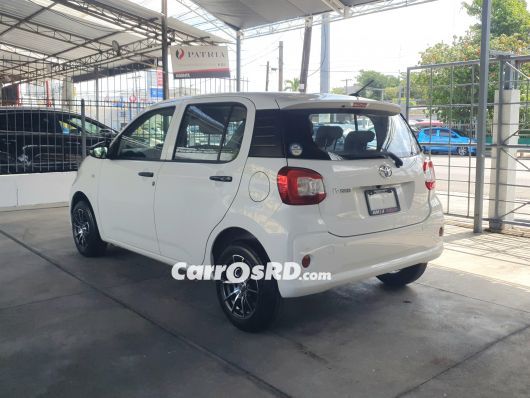 Toyota Passo Carros en venta