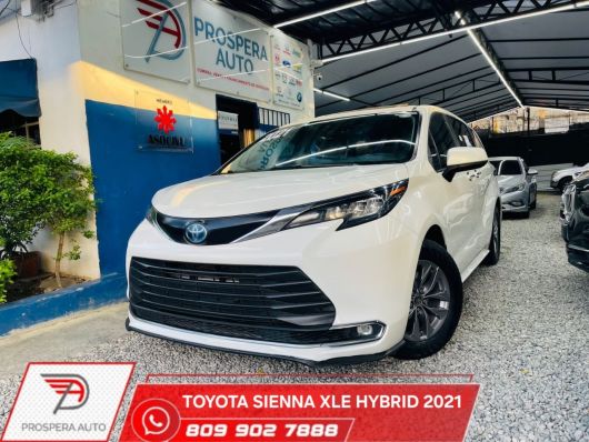Toyota Sienna XLE en venta
