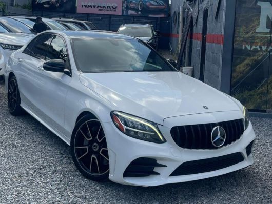 Mercedes-Benz Clase C 300 AMG en venta