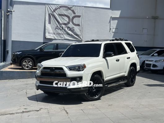Toyota 4Runner Jeepeta en venta