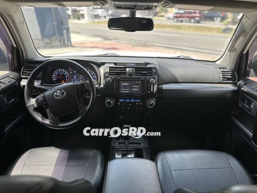 Toyota 4Runner Jeepeta en venta