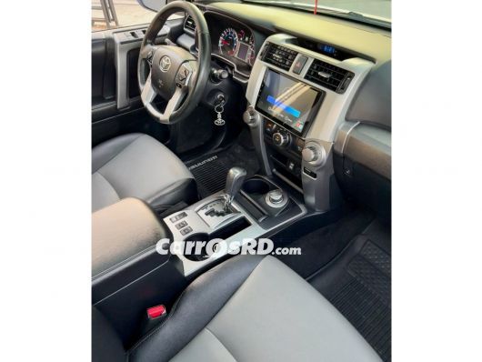Toyota 4Runner Jeepeta en venta