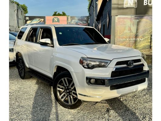 Toyota 4Runner SR5 en venta