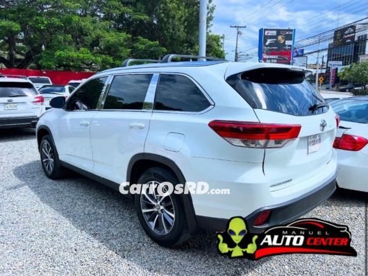 Toyota Highlander Jeepeta en venta