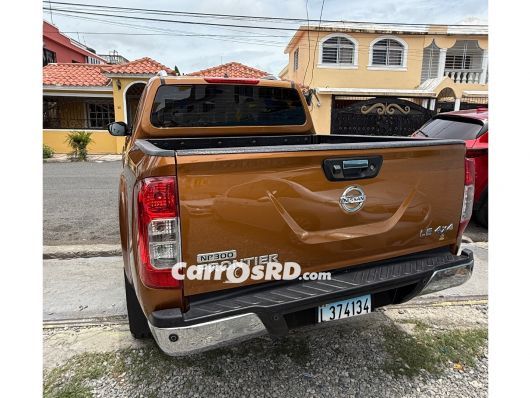 Nissan Frontier Camioneta en venta
