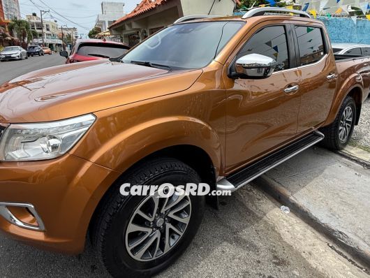 Nissan Frontier Camioneta en venta