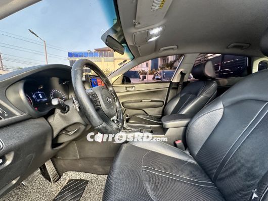 Kia K5 Carros en venta