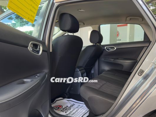 Nissan Sentra Carros en venta