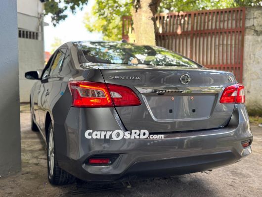 Nissan Sentra Carros en venta