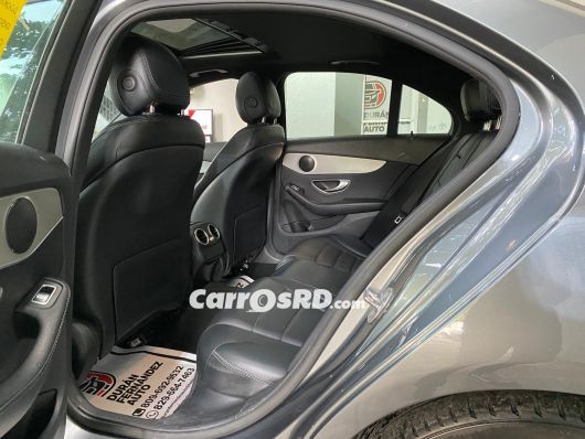 Mercedes-Benz Clase C Carros en venta