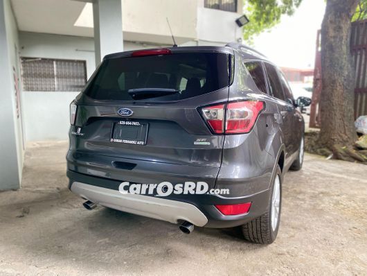 Ford Escape Jeepeta en venta