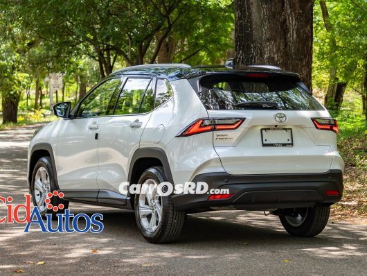 Toyota Yaris Jeepeta en venta