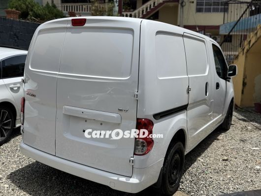 Nissan NV Furgoneta en venta