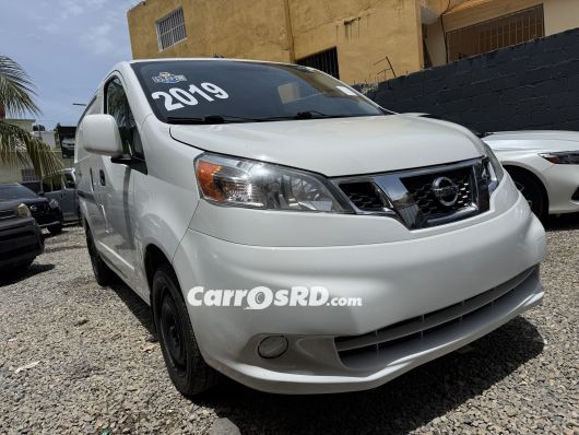 Nissan NV Furgoneta en venta